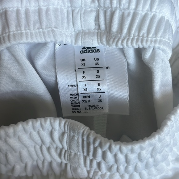 Boys Adidas athletic shorts - Picture 3 of 3